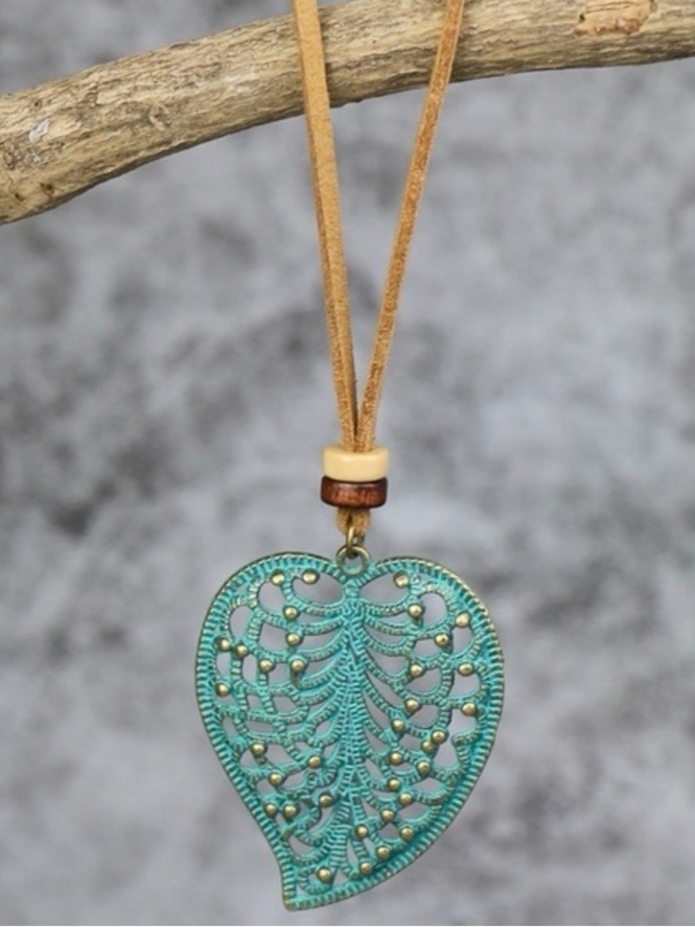 Boho Heart Leaf Pendant Necklace